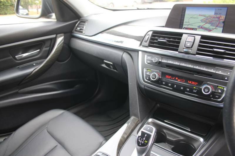 BMW 3 Series 330D Luxury Touring Blue #6