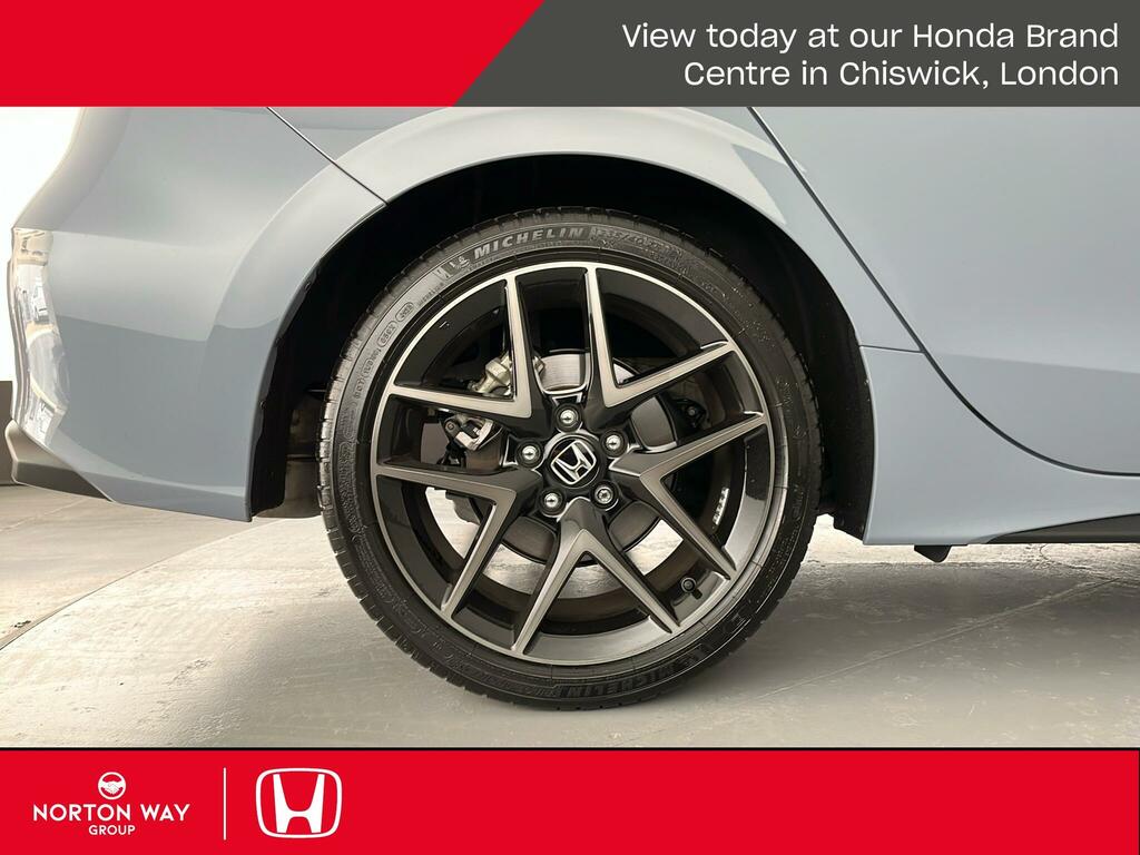 Honda Civic 2.0 Hev Sport Cvt White #32