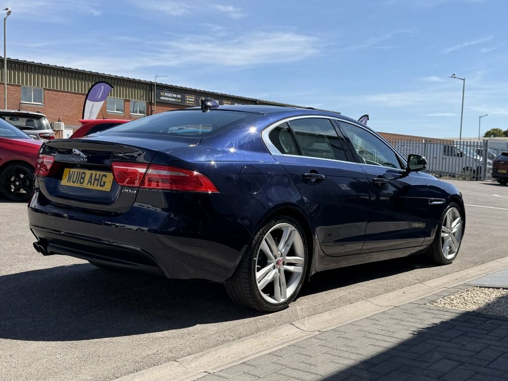 Jaguar XE 2L Portfolio Blue #6