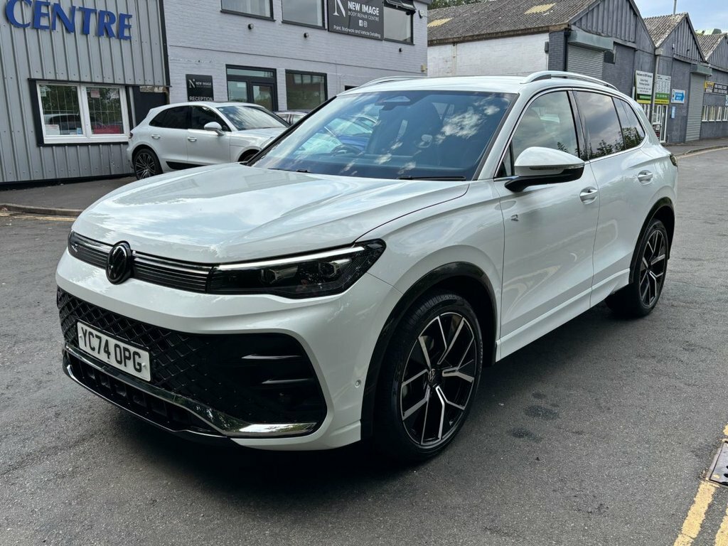 Volkswagen Tiguan 1.5L R-line White #2