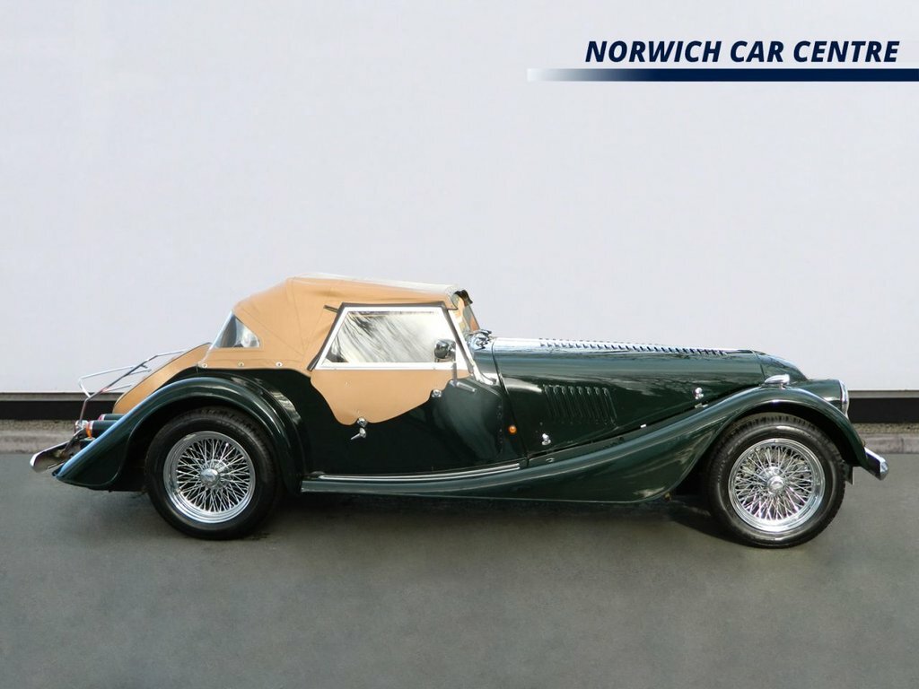 Morgan 4/4 Convertible K651JNV Green #2