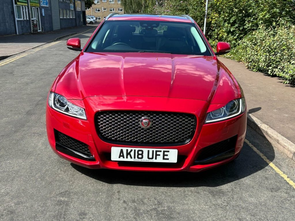 Jaguar XF 2L Portfolio Red #5