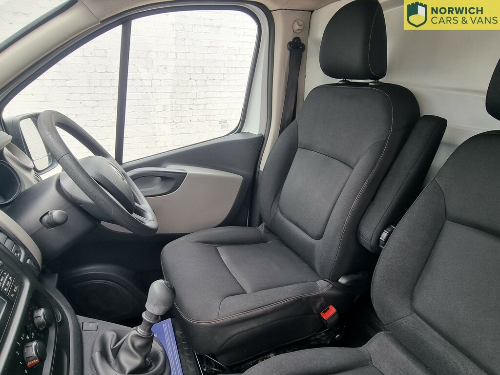 Renault Trafic 1.6 Sl27 Energy Dci 125 Business Euro 6 2017 White #5