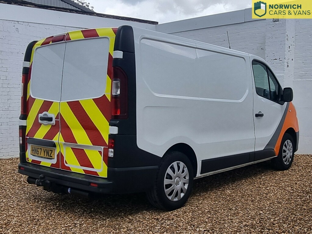 Renault Trafic 1.6 Sl27 Energy Dci 125 Business Euro 6 2017 White #4