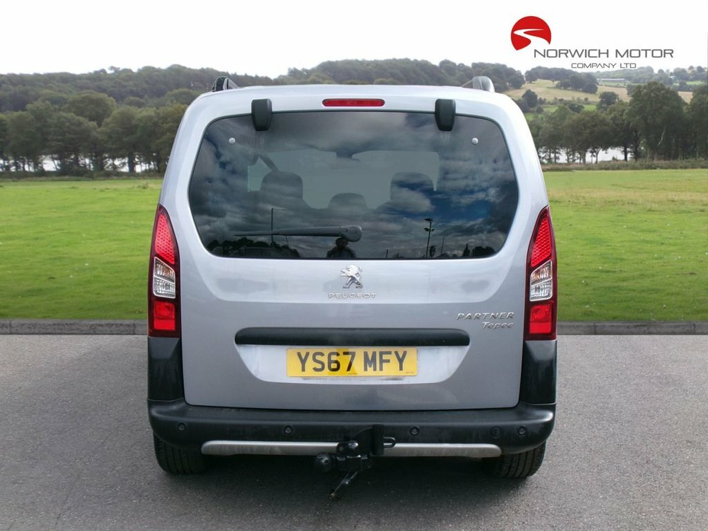 Peugeot Partner Tepee 1.6L Outdoor Grey #5