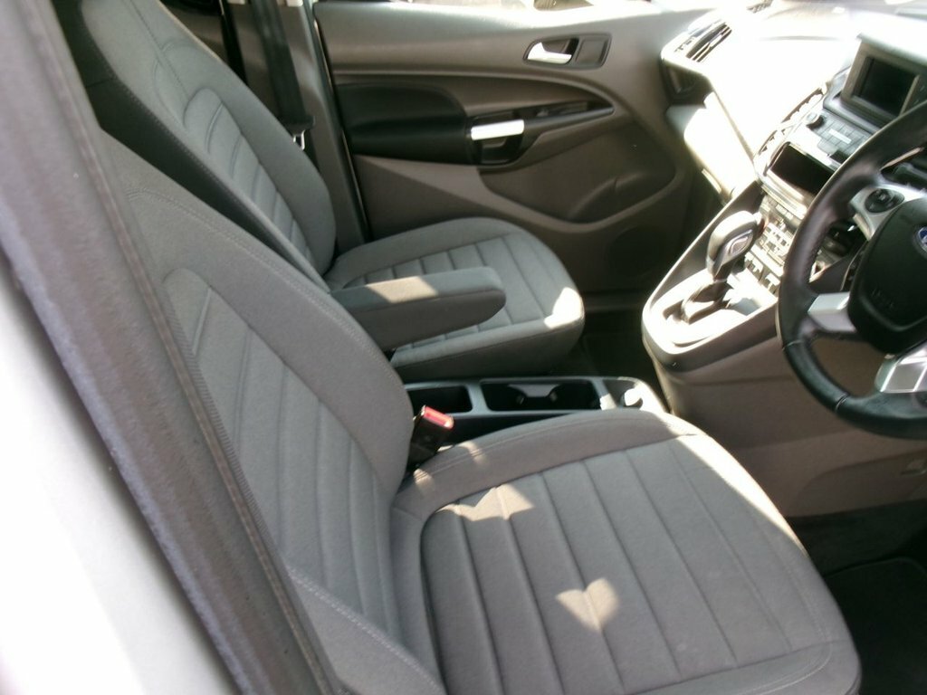 Ford Grand Tourneo Connect 1.5L Titanium Silver #4