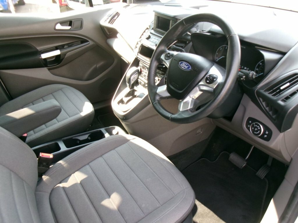 Ford Grand Tourneo Connect 1.5L Titanium Silver #3