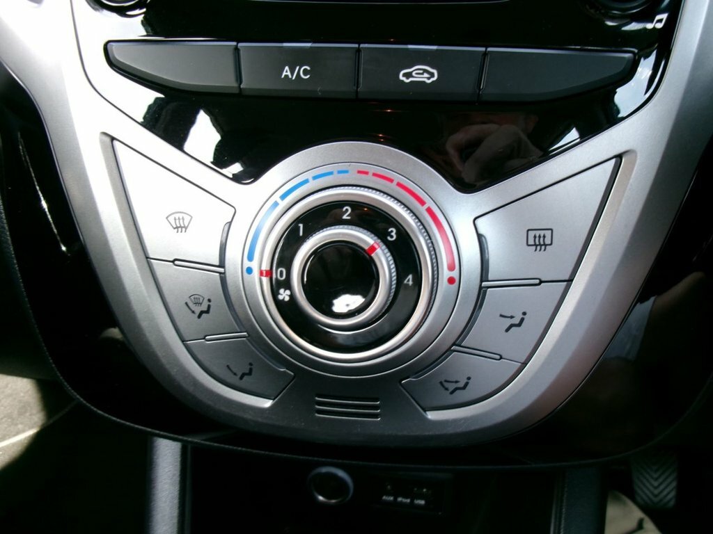 Hyundai Ix20 1.6 Style White #14
