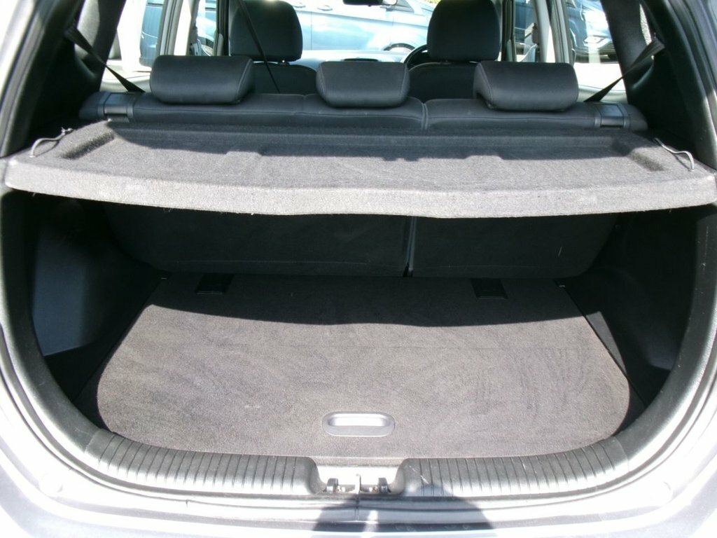 Hyundai Ix20 1.6 Style White #18