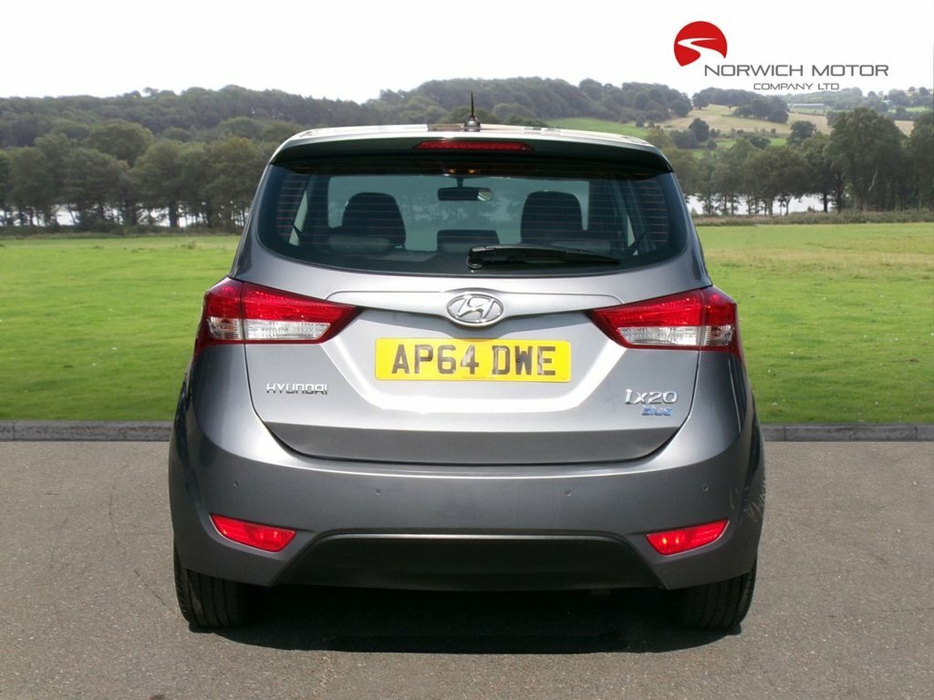 Hyundai Ix20 1.6L Active Grey #4