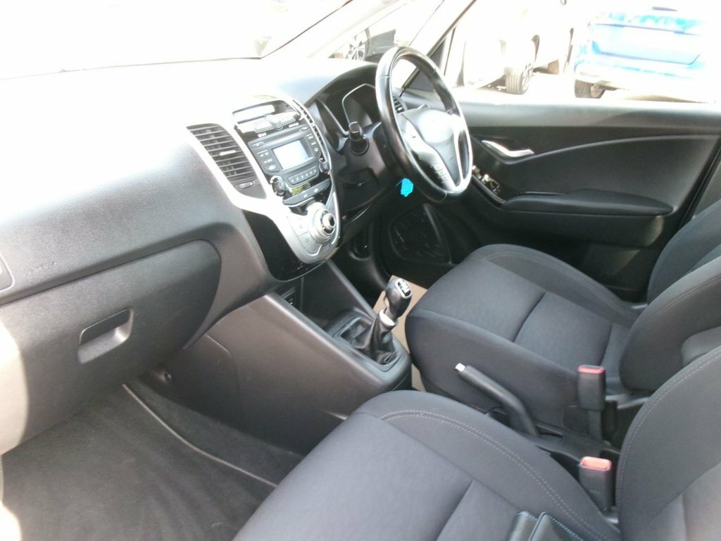 Hyundai Ix20 1.6 Style White #9