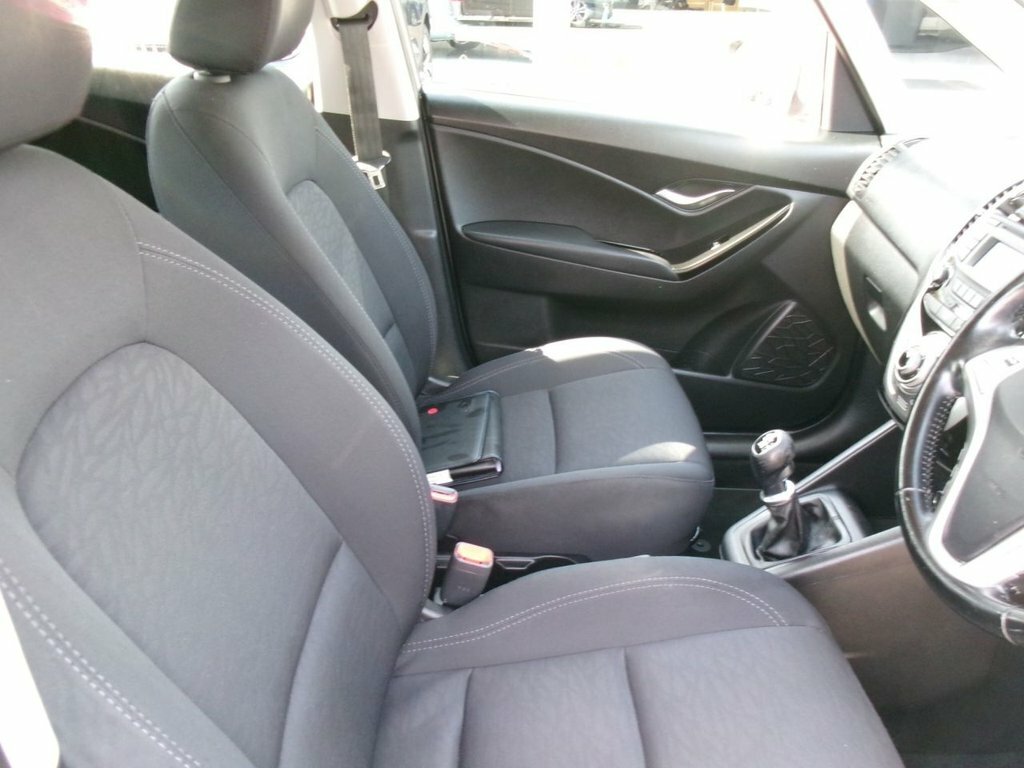 Hyundai Ix20 1.6 Style White #11