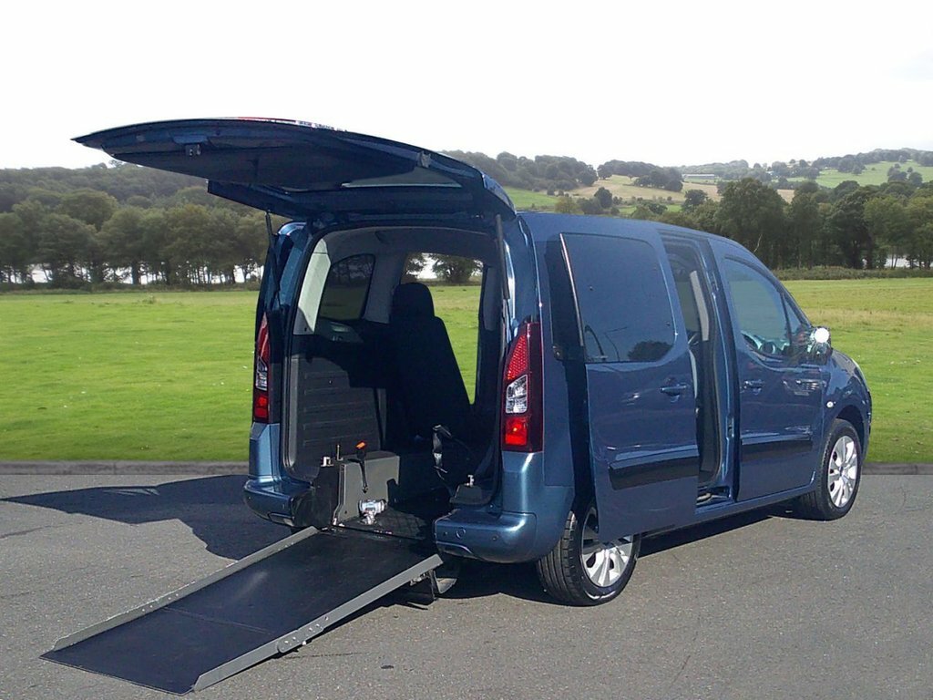 Citroen Berlingo 1.6L Plus Blue #2