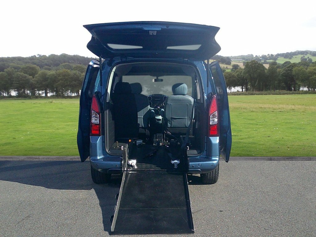 Citroen Berlingo 1.6L Plus Blue #3