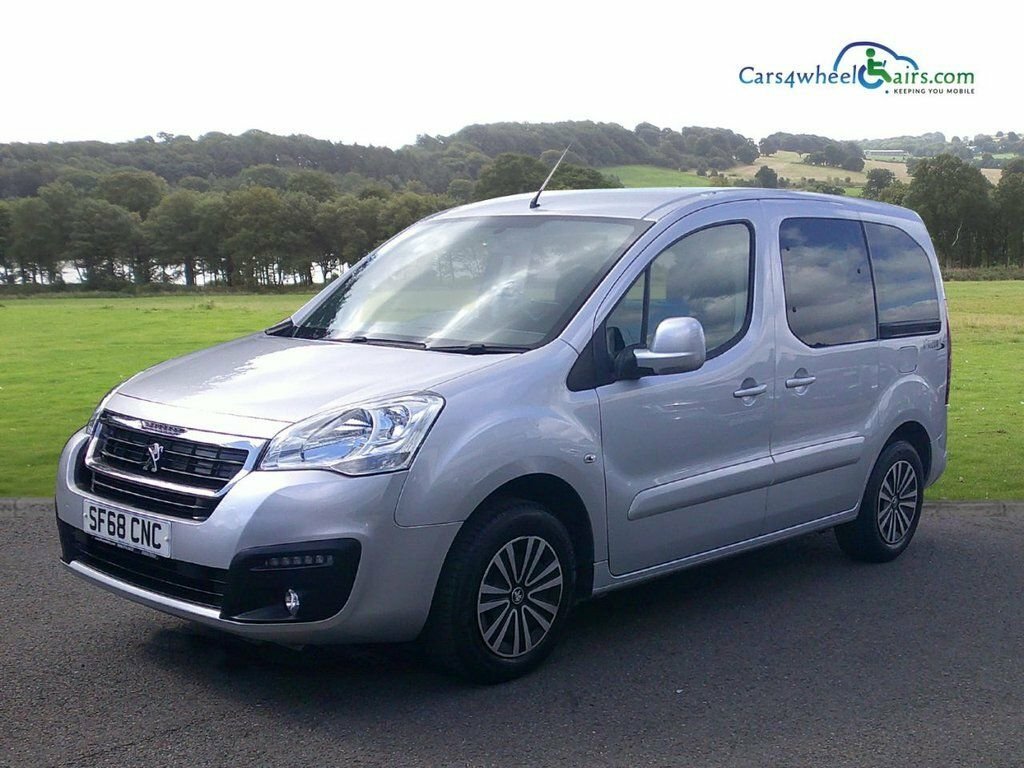 Peugeot Partner Tepee 1.6L Allure Silver #5