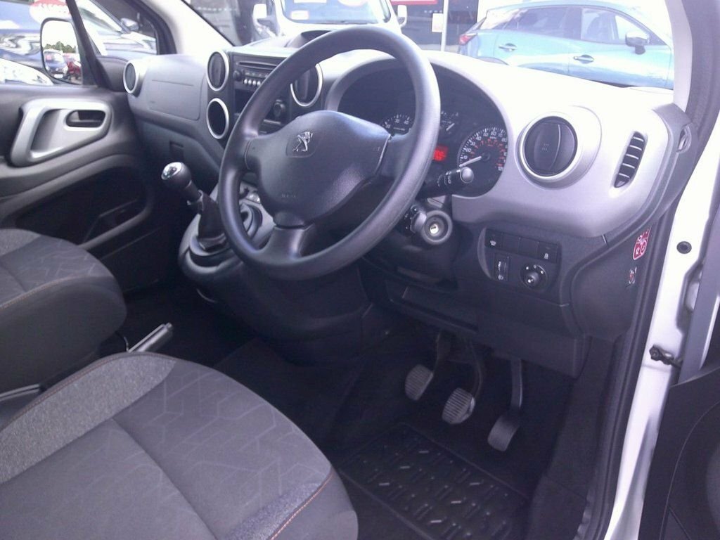Peugeot Partner Tepee 1.6 Bluehdi Active Wav Wheelchair Accessible Silver #12