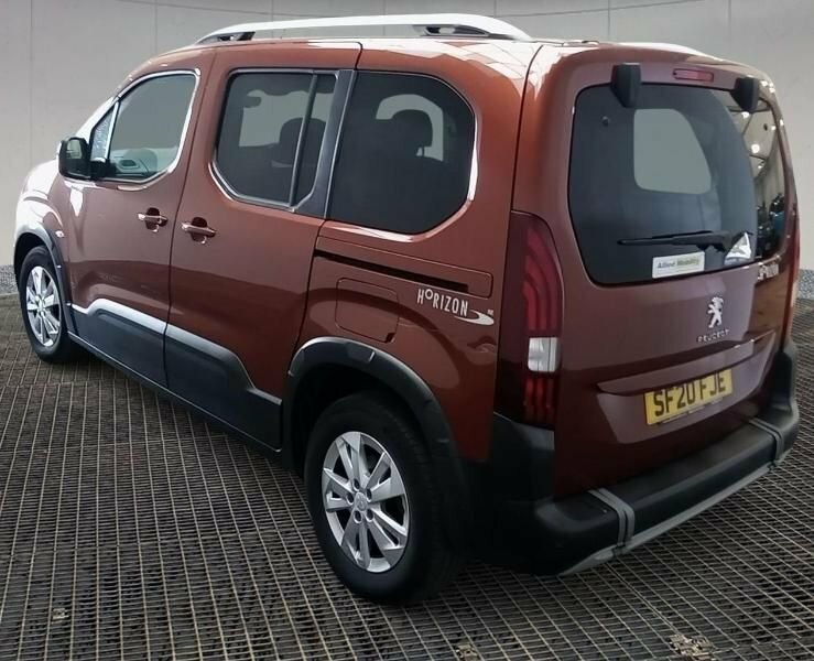 Peugeot Rifter 1.5L Allure Brown #6