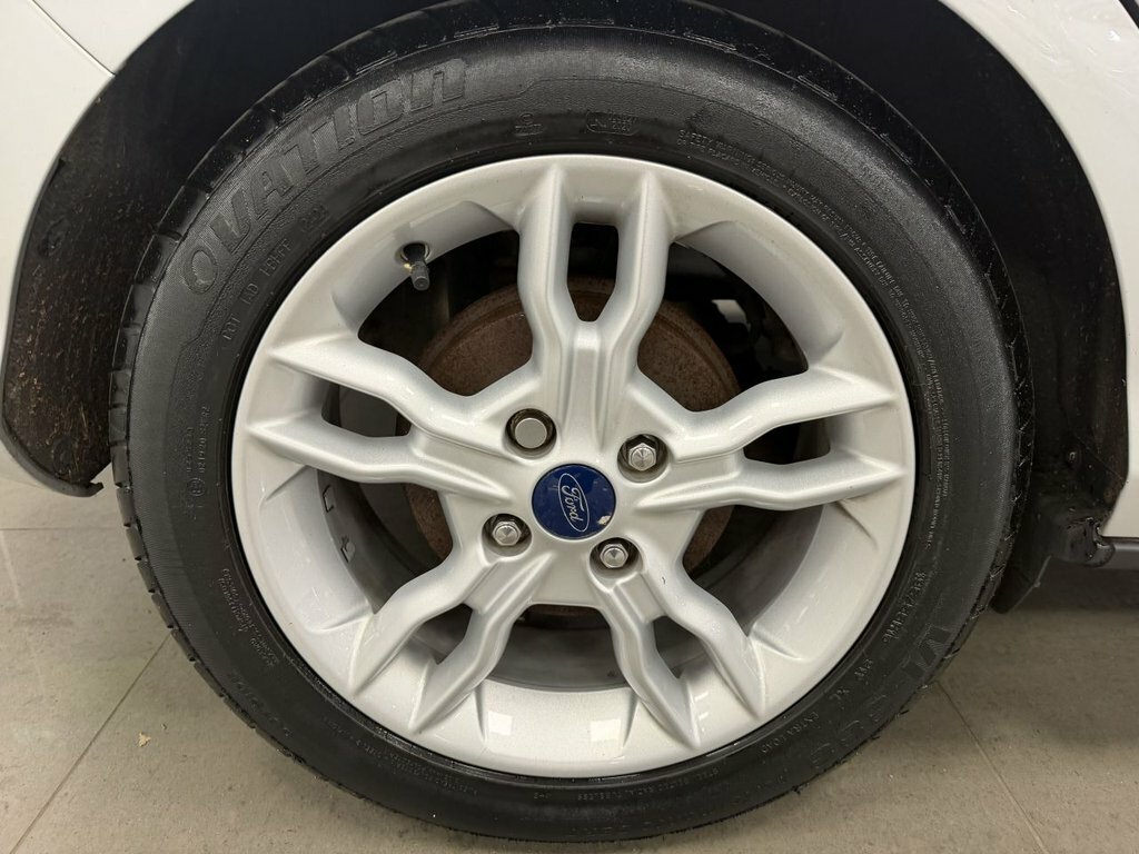 Ford B-Max 1.0T Ecoboost Titanium Mpv Euro Grey #41