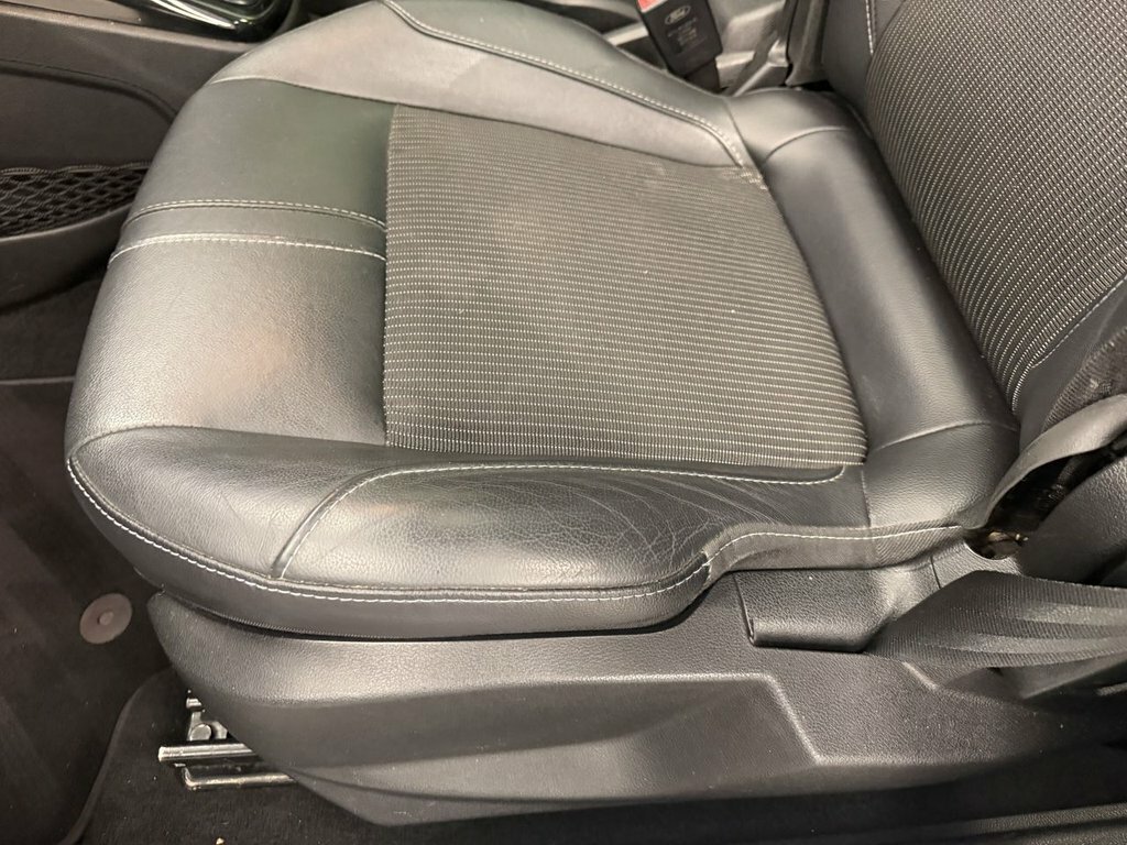 Ford B-Max 1.0T Ecoboost Titanium Mpv Euro Grey #32