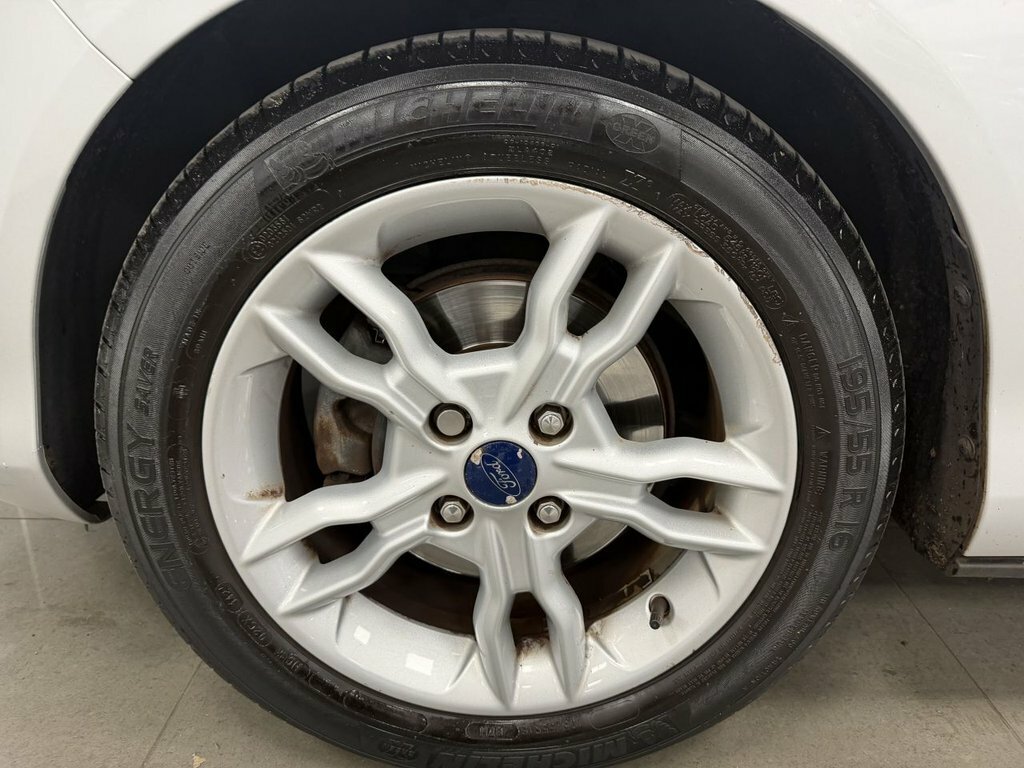 Ford B-Max 1.0T Ecoboost Titanium Mpv Euro Grey #39