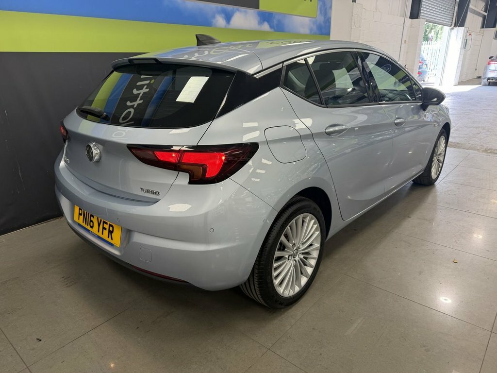 Vauxhall Astra 1.4L Elite Nav Silver #5