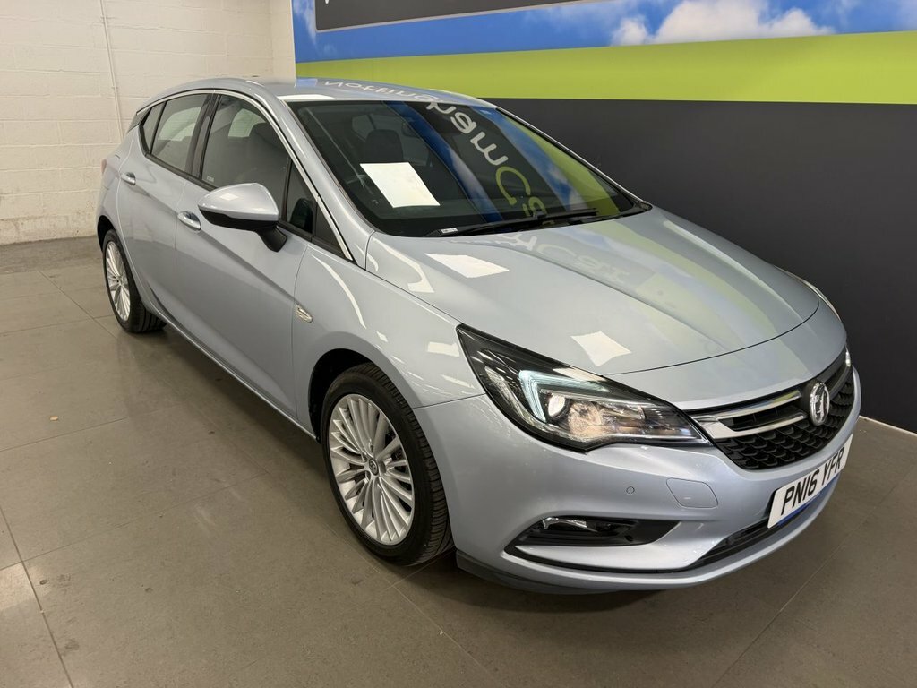 Vauxhall Astra 1.4L Elite Nav Silver #3