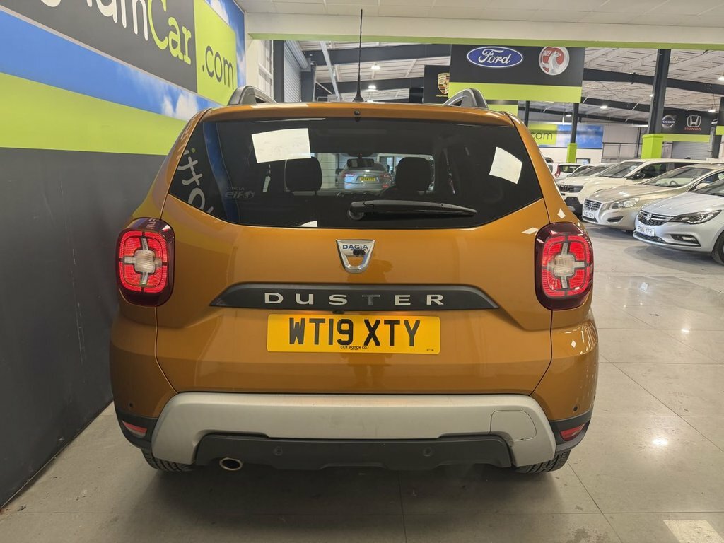 Dacia Duster 1.3L Prestige Orange #3