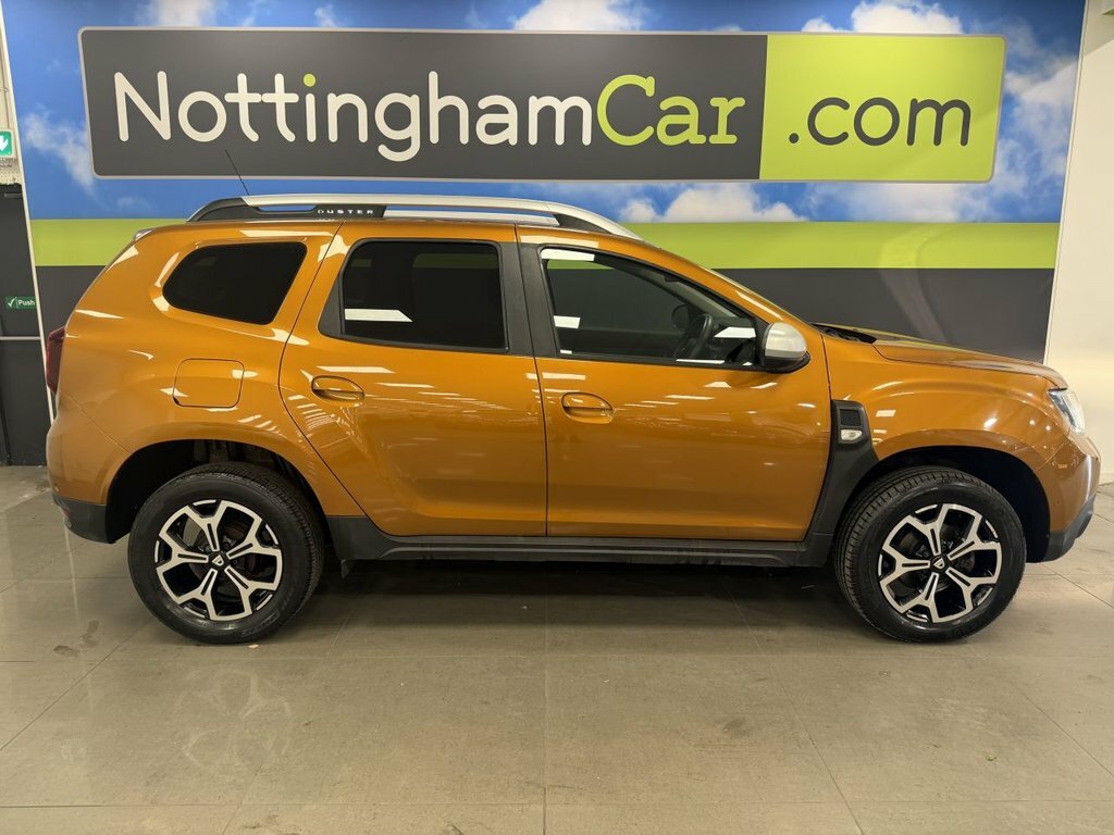 Dacia Duster 1.3L Prestige Orange