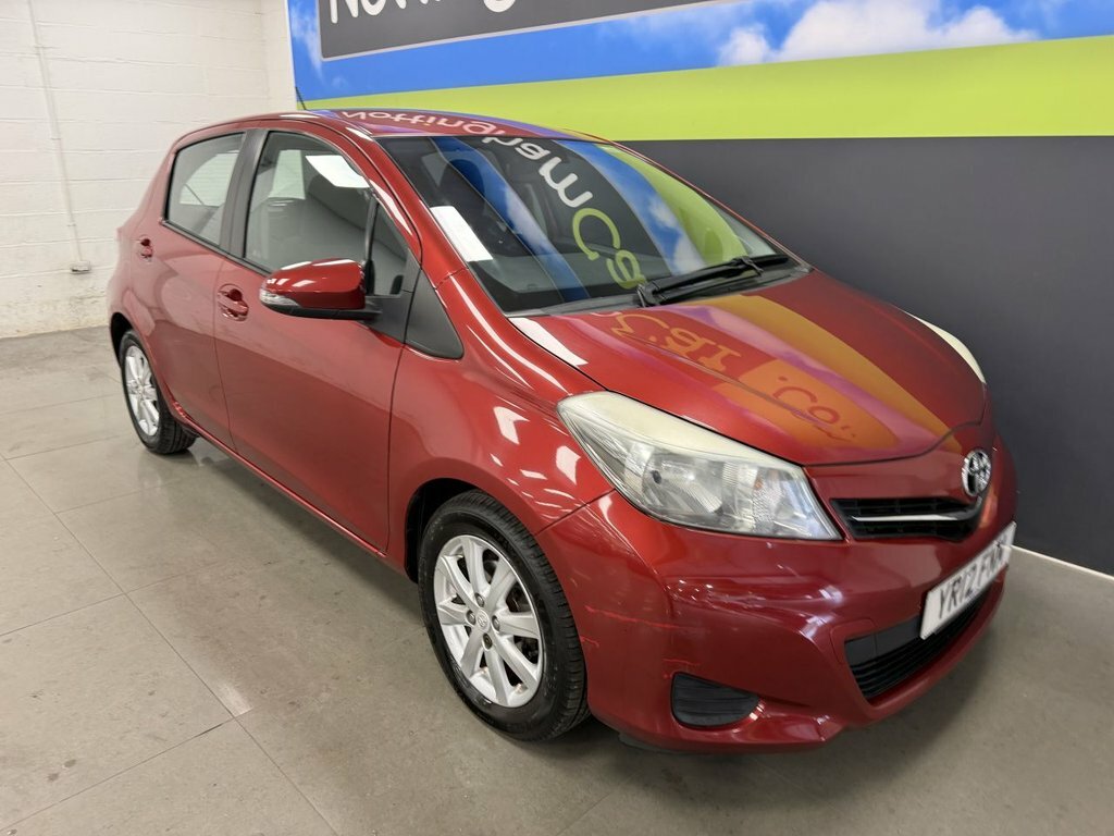 Toyota Yaris 1.3L Tr Red #3