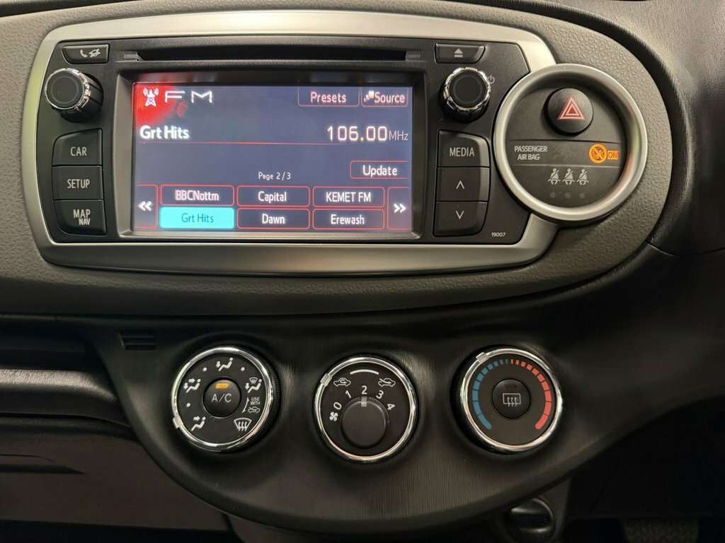 Toyota Yaris 1.33 Vvt-i Tr Multidrive S Grey #25