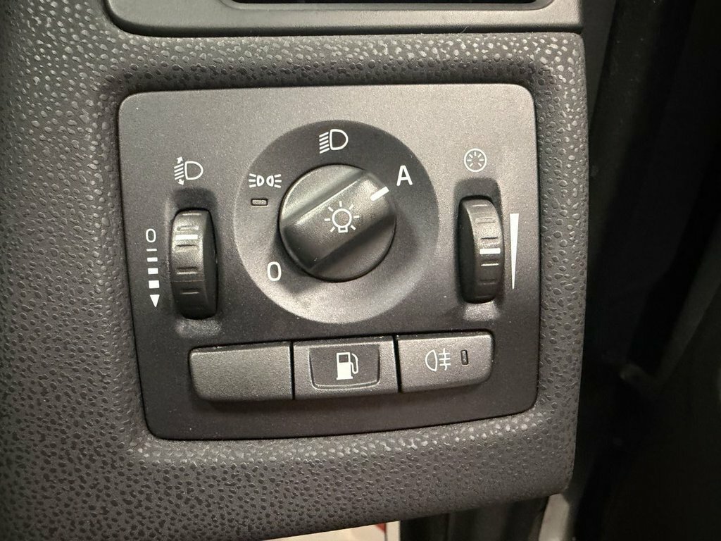 Volvo V50 Estate 2.0 D3 Se Lux Edition 201161 Blue #15