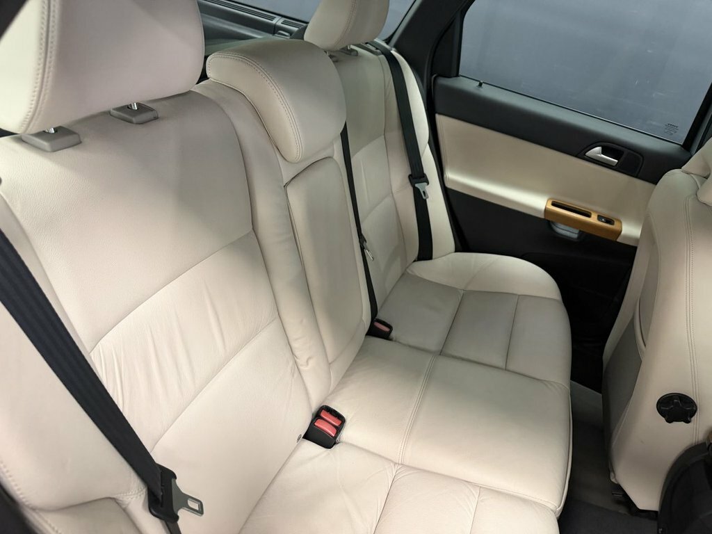 Volvo V50 Estate 2.0 D3 Se Lux Edition 201161 Blue #33