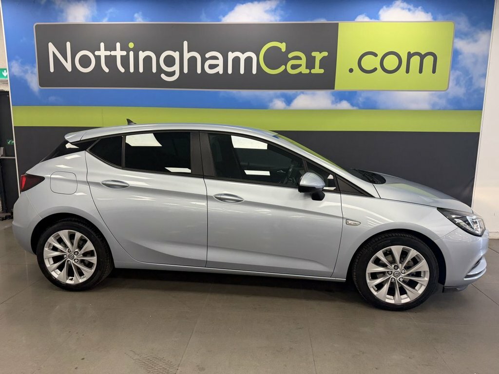 Vauxhall Astra 1.4L Tech Line Nav Silver #4
