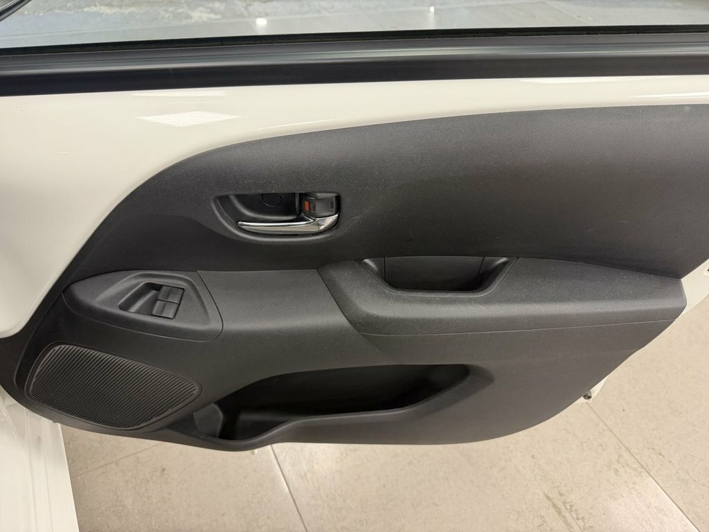 Toyota Aygo 1.0 Vvt-i X-cite 3 Yellow #12