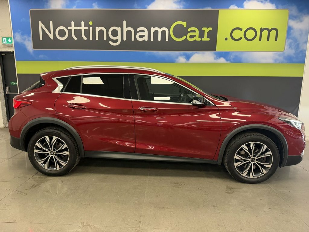 Infiniti QX30 2.2L Luxe Red #3
