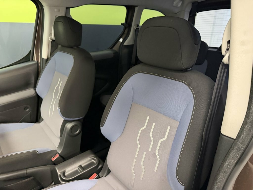 Peugeot Partner Tepee Tepee 1.6 Hdi 92 S Wav Wheelchair Accessible V Blue #29