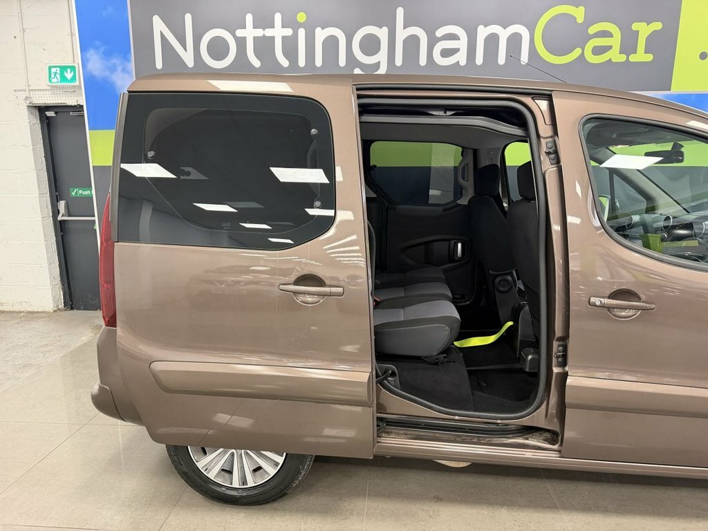 Peugeot Partner Tepee Tepee 1.6 Hdi 92 S Wav Wheelchair Accessible V Blue #31
