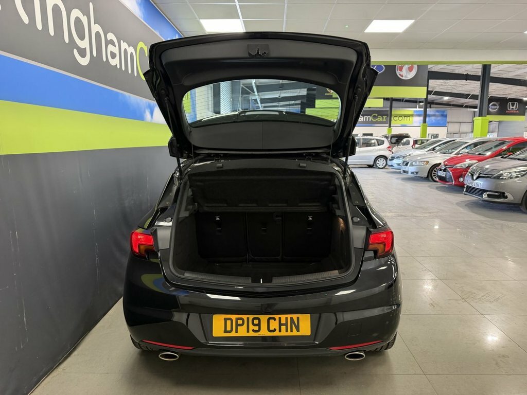 Vauxhall Astra 1.6L Elite Nav Black #6