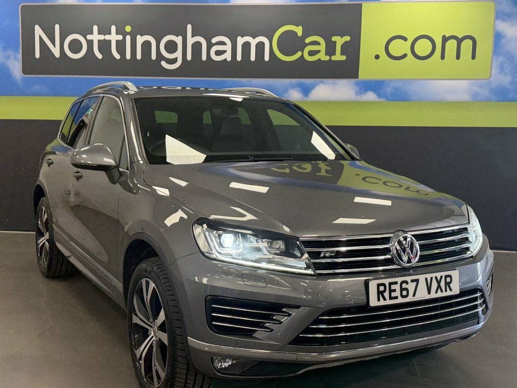Volkswagen Touareg 3L R-line Grey