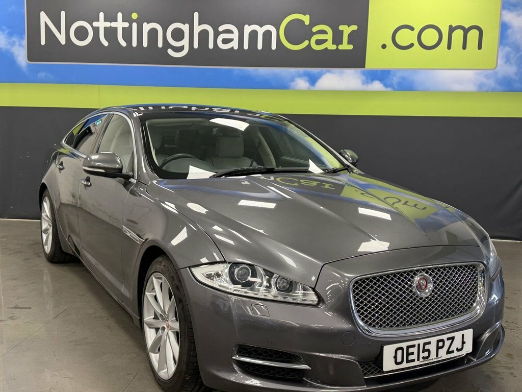 Jaguar XJ 3L Portfolio OE15PZJ Grey #2