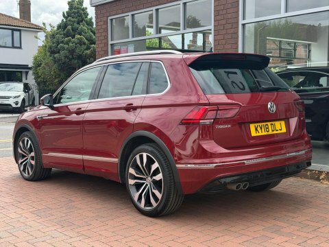 Volkswagen Tiguan 2.0 Tdi R-line KY18DLJ Red #4