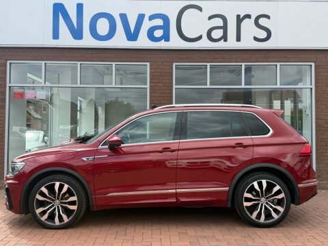 Volkswagen Tiguan 2.0 Tdi R-line KY18DLJ Red #2