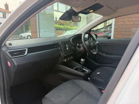 Renault Clio 1.0 Tce Iconic Hatchback Euro 6 Black #31