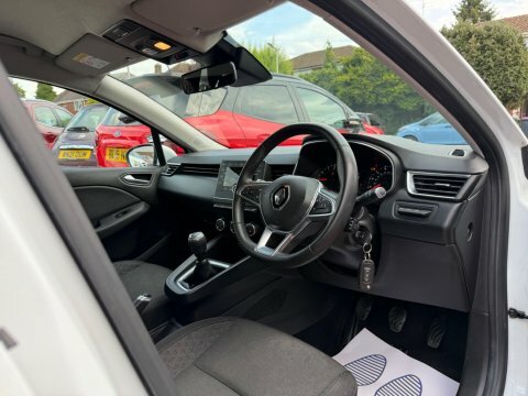 Renault Clio 1.0 Tce Iconic Hatchback Euro 6 Black #33