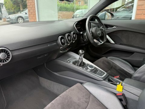 Audi TT 1.8 Tfsi Sport BU18JZL Grey #3
