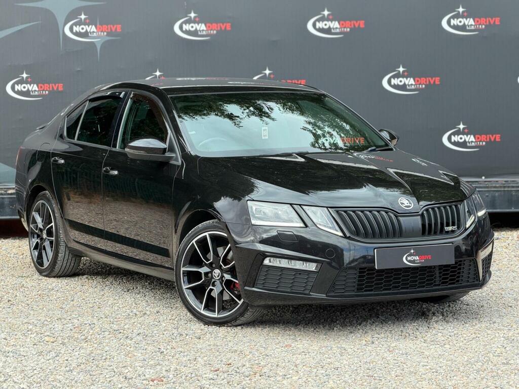 Skoda Octavia 2.0 Tdi Vrs Dsg Euro 6 Ss Black #5