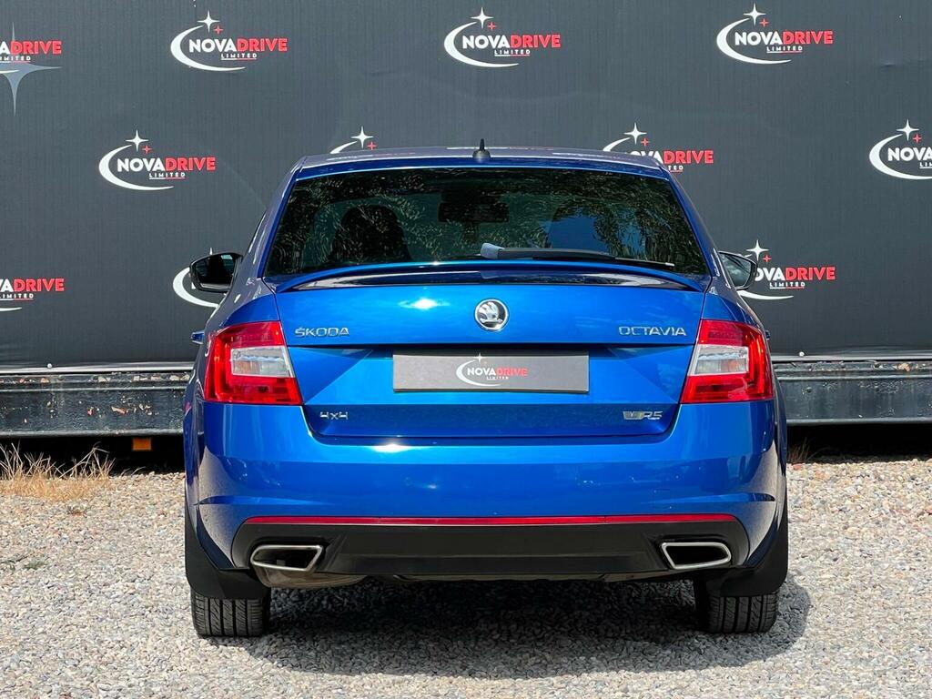 Skoda Octavia Estate 2.0 Tdi Scout 4Wd Euro 6 Ss 201666 Red #15