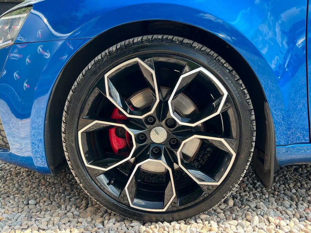 Skoda Octavia Estate 2.0 Tdi Scout 4Wd Euro 6 Ss 201666 Red #30