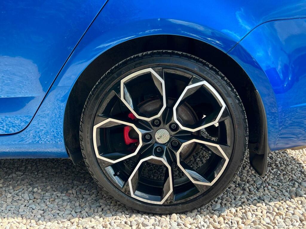 Skoda Octavia Estate 2.0 Tdi Scout 4Wd Euro 6 Ss 201666 Red #29