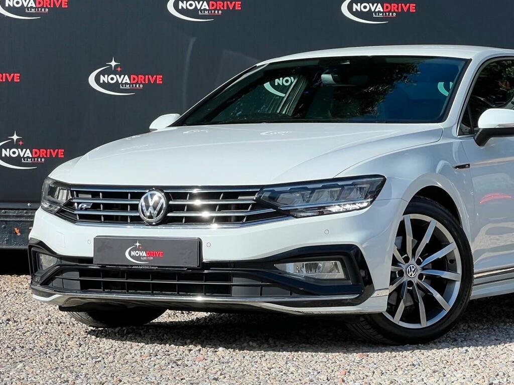 Volkswagen Passat 2.0 Tdi Evo R-line Dsg Euro 6 Ss White #4